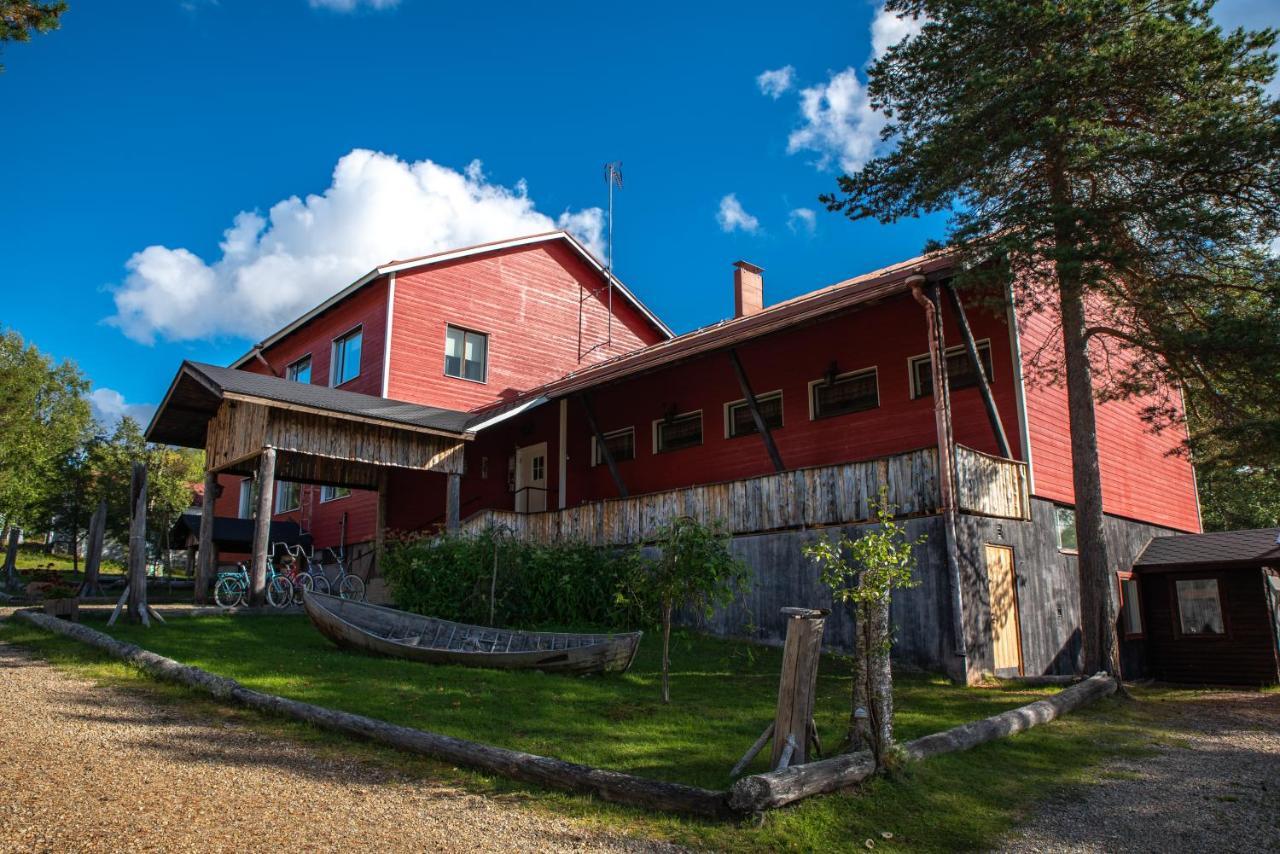 Hotel Korpikartano Inari Esterno foto